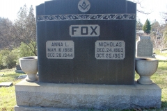 Fox headstone